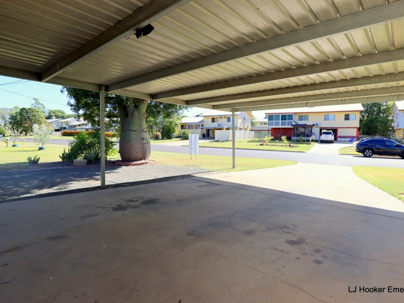 62 Campbell Street, Emerald QLD 4720