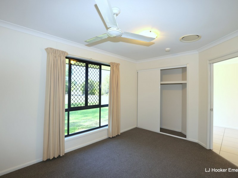 25 Silica Road, Emerald QLD 4720