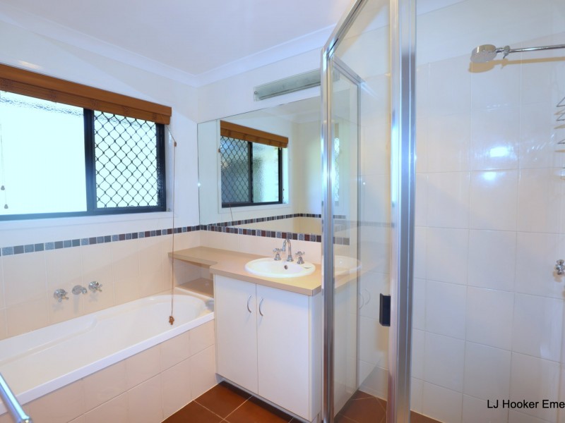 25 Silica Road, Emerald QLD 4720