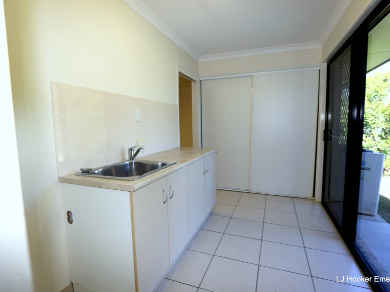 25 Silica Road, Emerald QLD 4720
