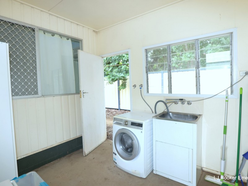 31 Church Lane, Emerald QLD 4720