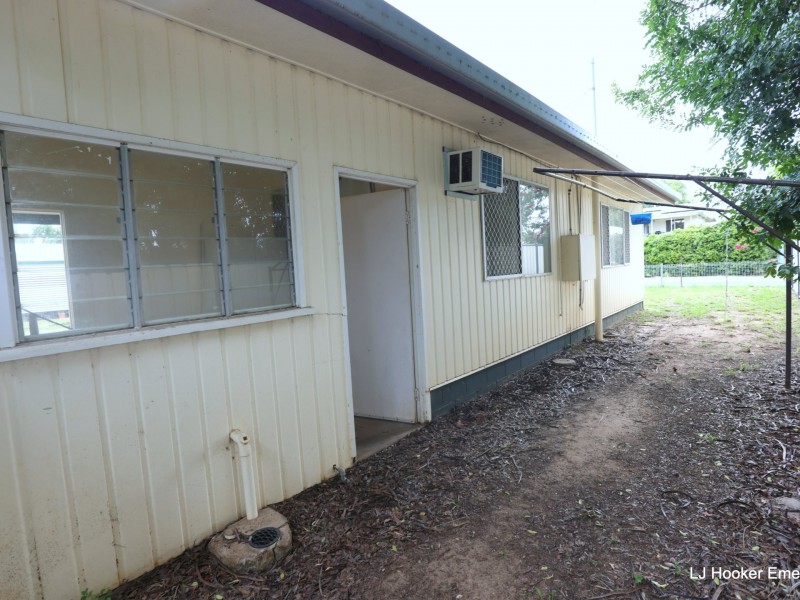 31 Church Lane, Emerald QLD 4720