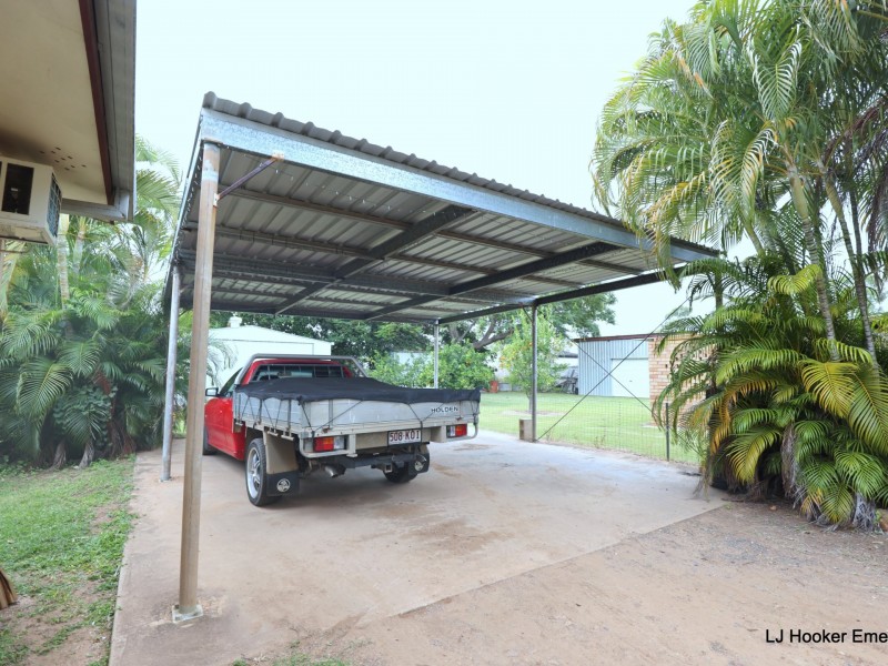 31 Church Lane, Emerald QLD 4720