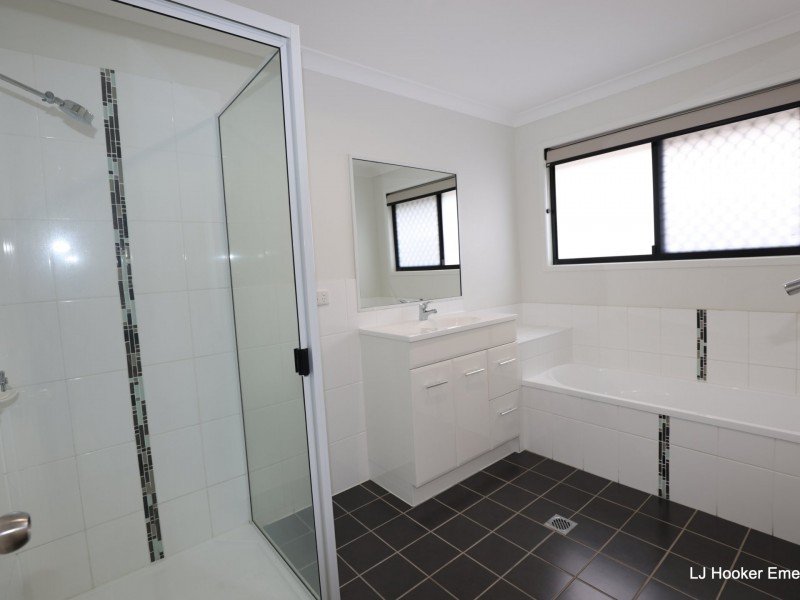 Unit 3/15 Whitney Street, Emerald QLD 4720