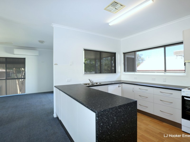 189 Borilla Street, Emerald QLD 4720