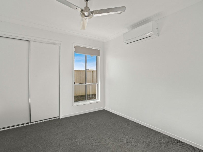 87 Loch Street, Emerald QLD 4720