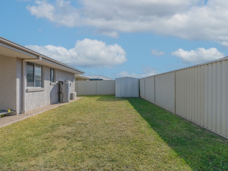 87 Loch Street, Emerald QLD 4720