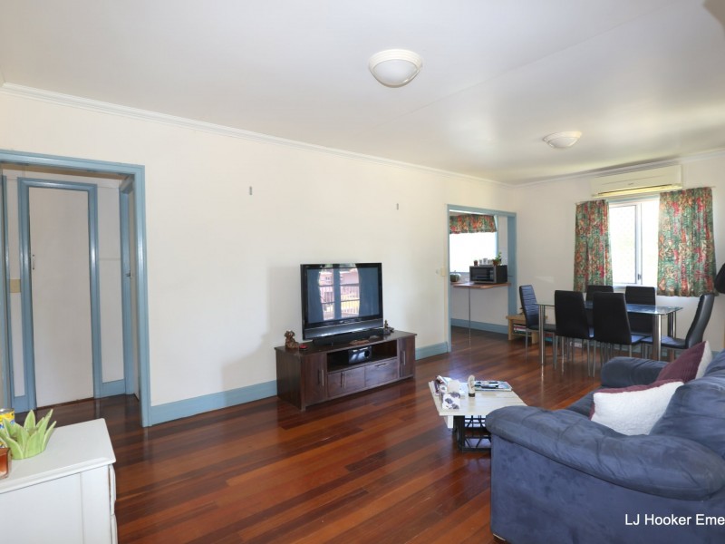 7 Edwards Place, Emerald QLD 4720