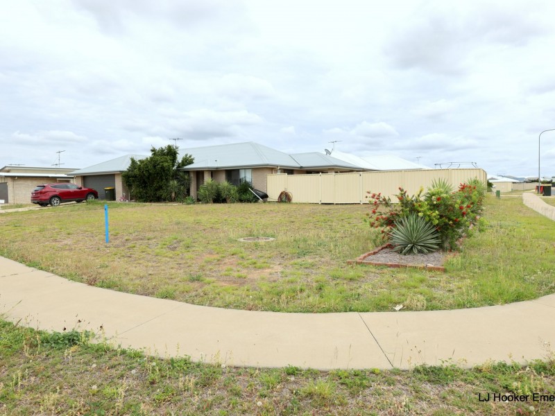 9 Calderwood Street, Emerald QLD 4720