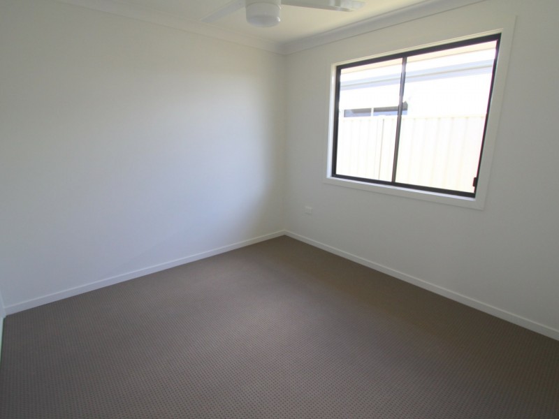 9 Newman Drive, Emerald QLD 4720