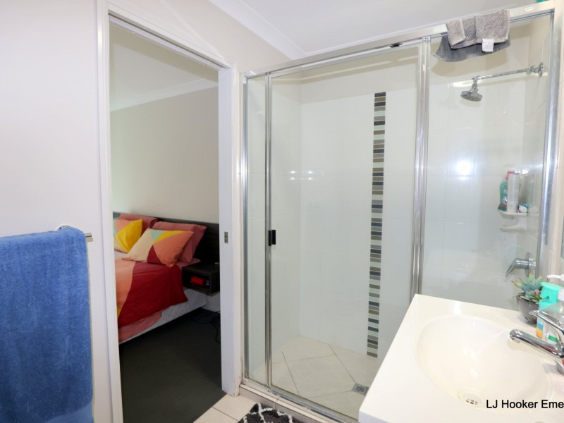 1/4 Parkway Street, Emerald QLD 4720