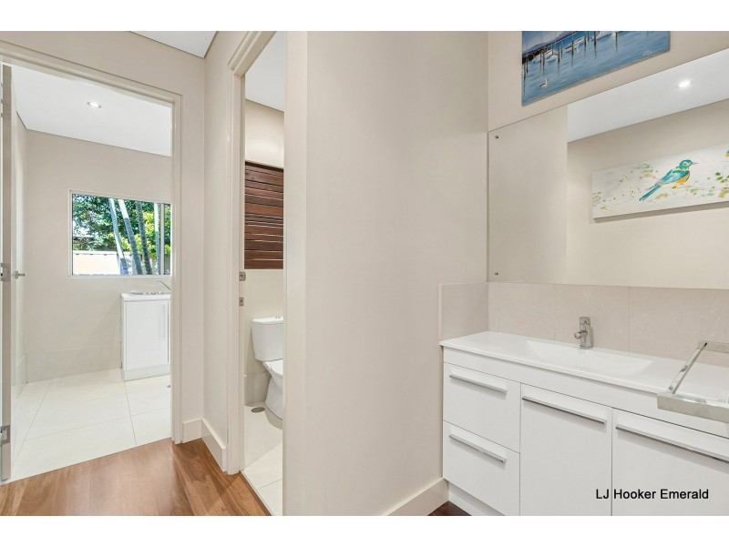 12 Carrington Place, Emerald QLD 4720