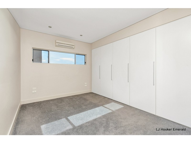 12 Carrington Place, Emerald QLD 4720