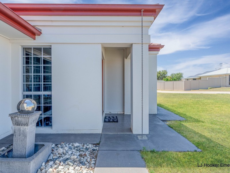 10 Berthun Street, Emerald QLD 4720