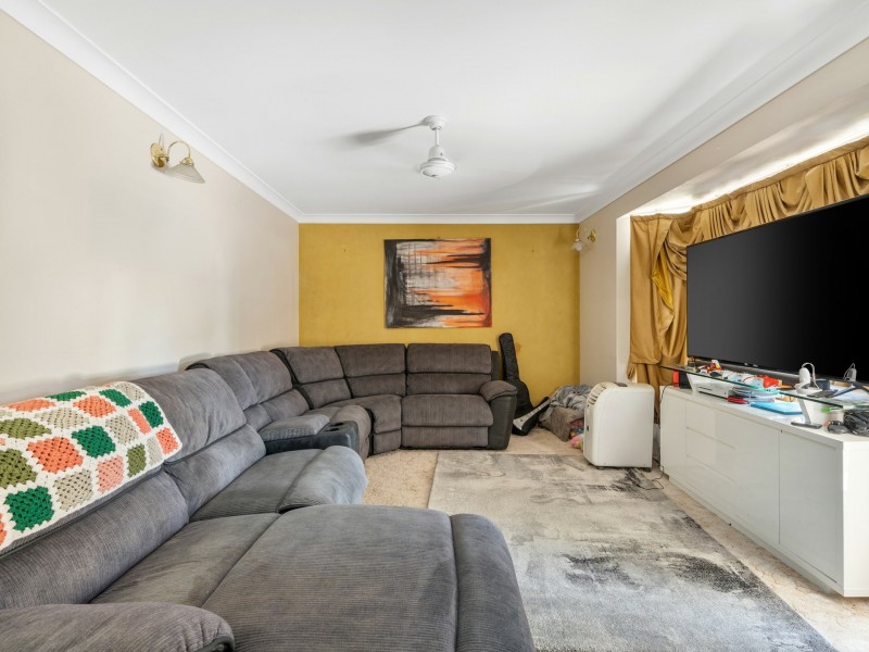 3 Edmonston Drive, Emerald QLD 4720