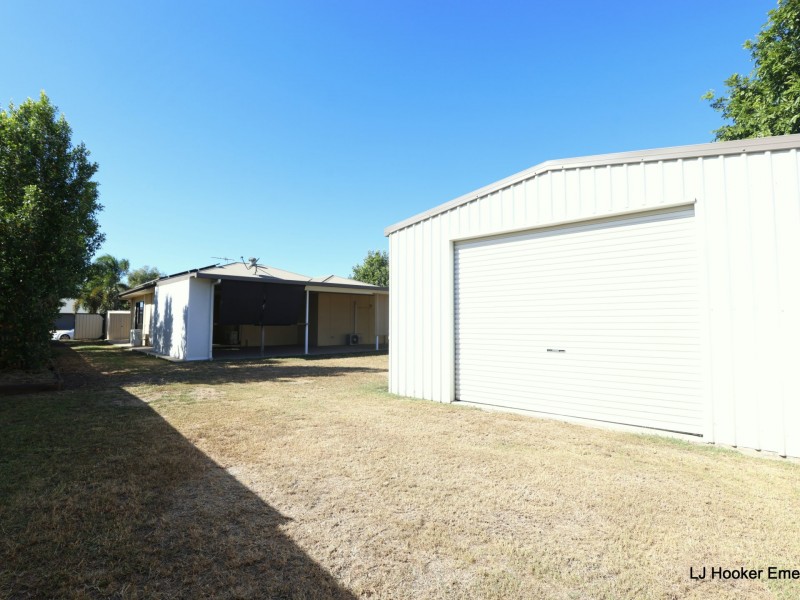 3 Glovar Street, Emerald QLD 4720