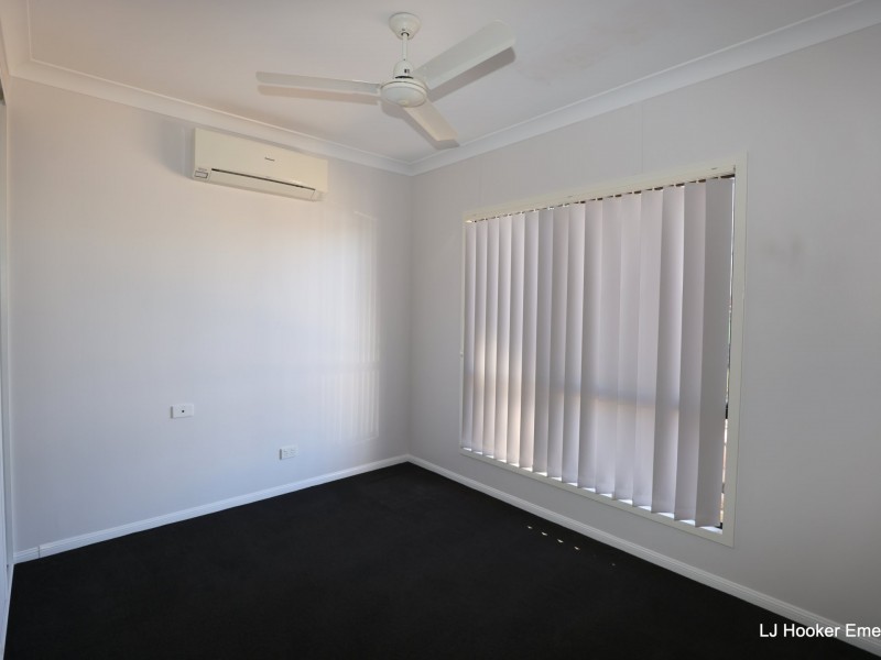 3 Glovar Street, Emerald QLD 4720