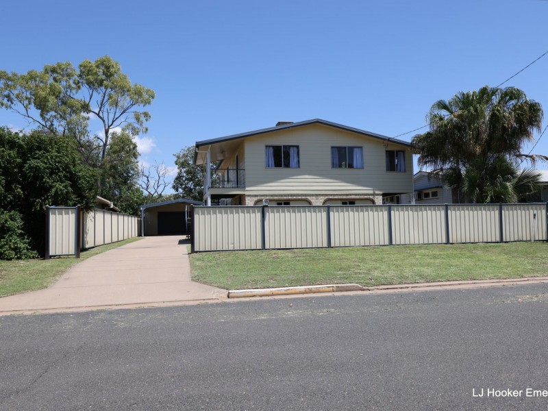 23 Dundas Street, Emerald QLD 4720