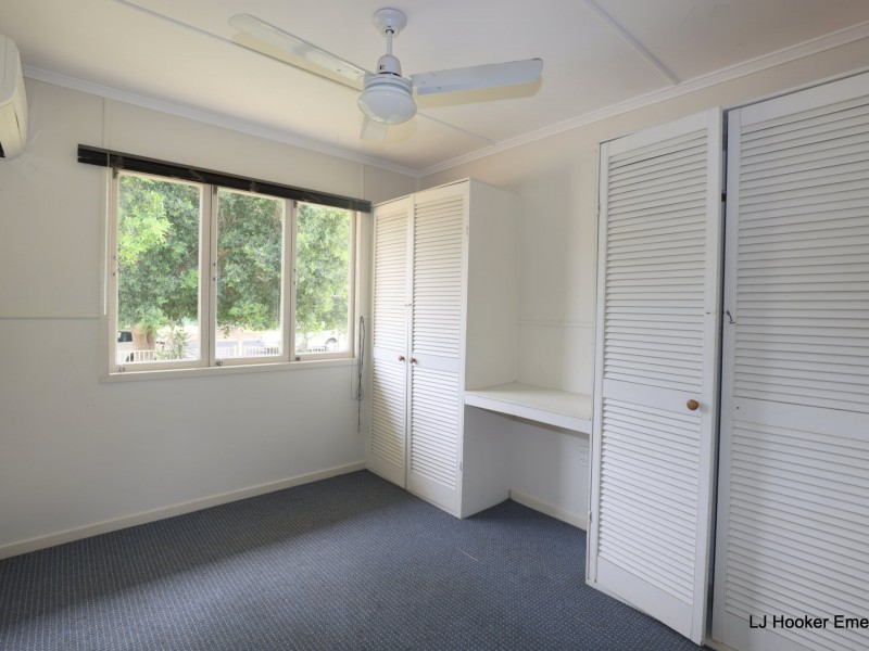 16 Racecourse Road, Emerald QLD 4720