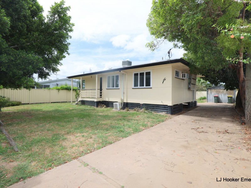 16 Racecourse Road, Emerald QLD 4720
