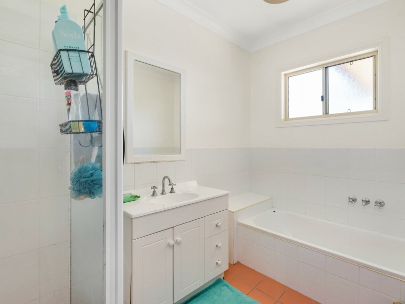 5 Clark Drive, Emerald QLD 4720