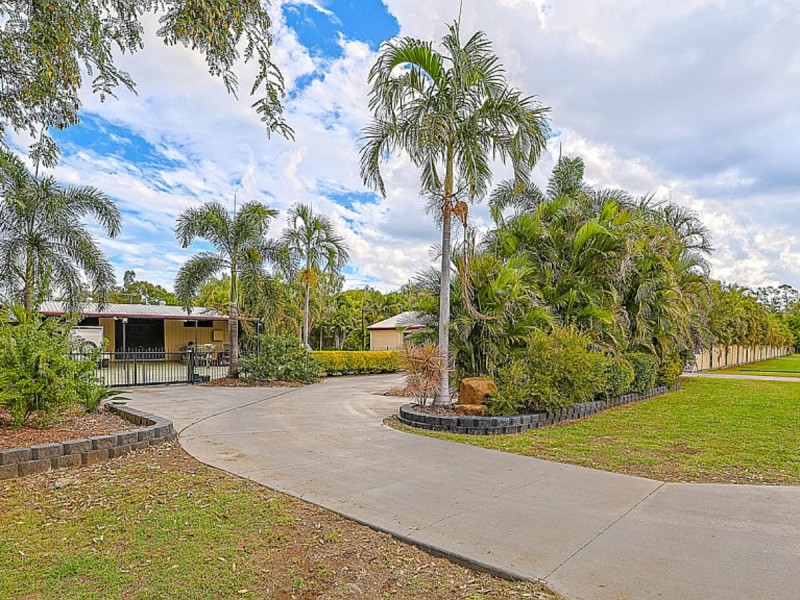 7 Akubra Dr, Emerald QLD 4720