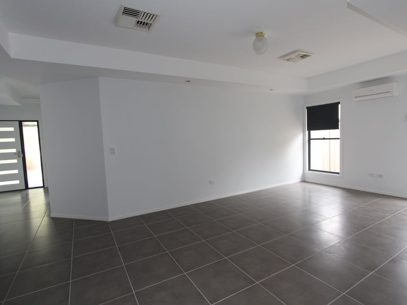 8 Peggy Court, Emerald QLD 4720