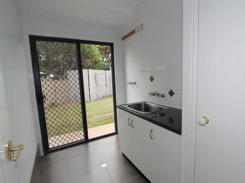 8 Peggy Court, Emerald QLD 4720