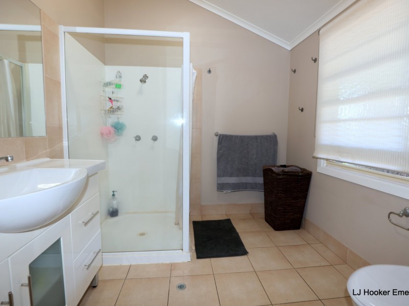 7 Abor Street, Capella QLD 4723