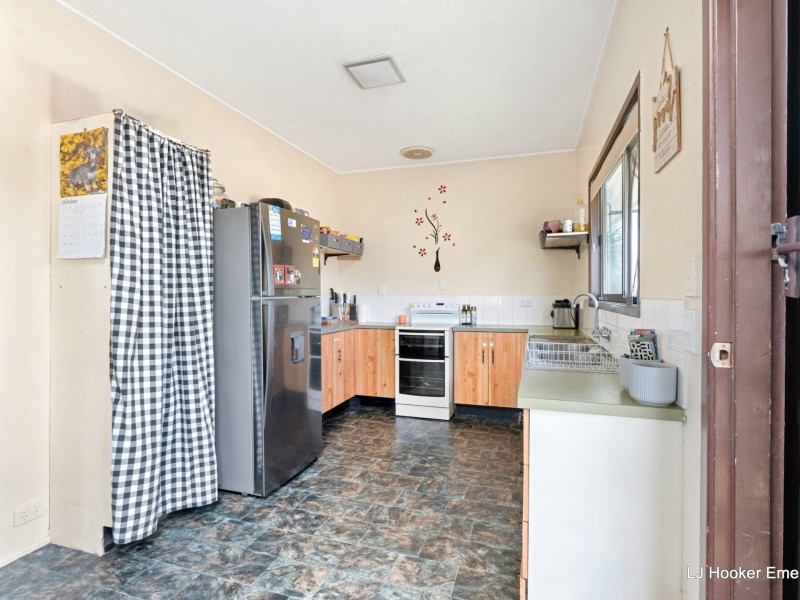 5 McLean Street, Capella QLD 4723