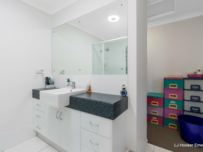 33 Kassidy Street, Emerald QLD 4720