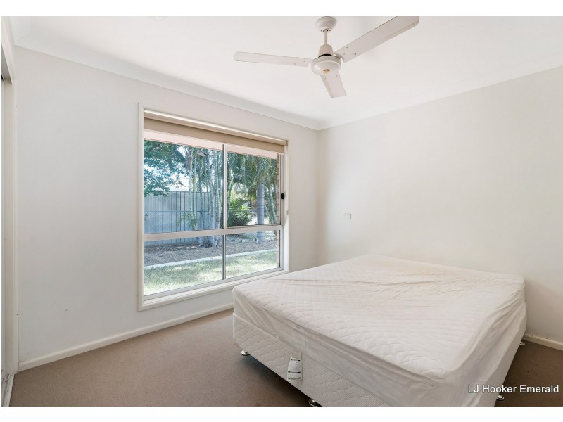 110 Gray Street, Emerald QLD 4720