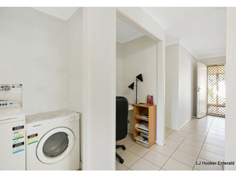 110 Gray Street, Emerald QLD 4720