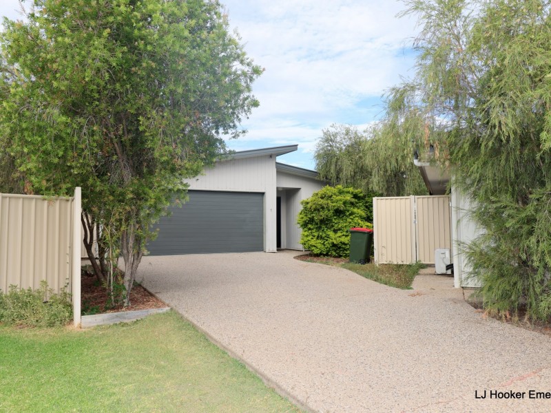 Unit 1/15 Whitney Street, Emerald QLD 4720