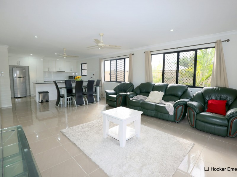 Unit 1/15 Whitney Street, Emerald QLD 4720