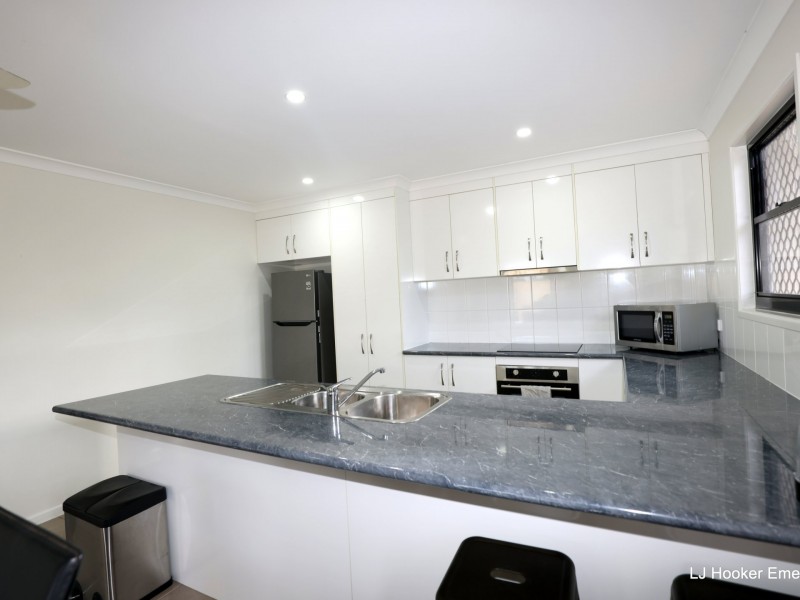 Unit 1/15 Whitney Street, Emerald QLD 4720