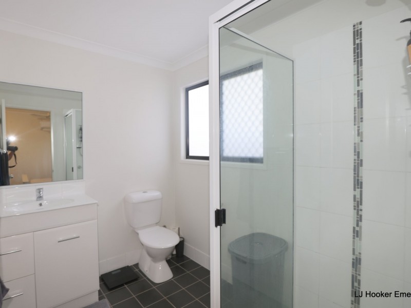 Unit 1/15 Whitney Street, Emerald QLD 4720