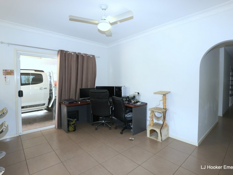6 Wilby Place, Emerald QLD 4720