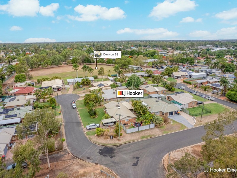 9 Wren Crt, Emerald QLD 4720