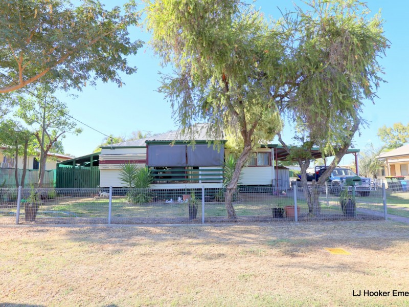 13 Pill Street, Emerald QLD 4720