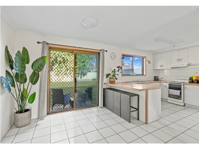 9 Wilby Place, Emerald QLD 4720