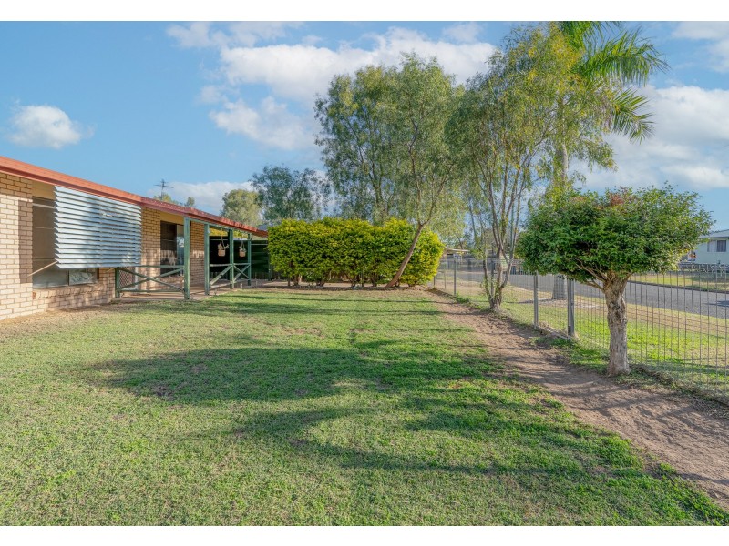 9 Wilby Place, Emerald QLD 4720