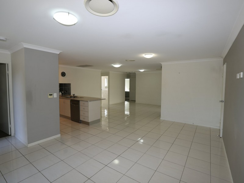 144 Opal Street, Emerald QLD 4720