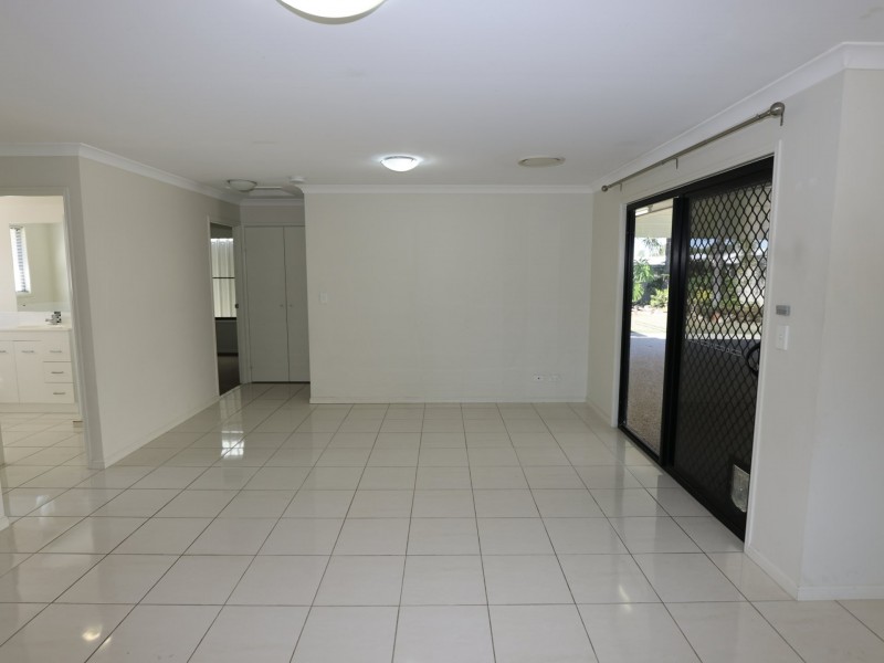 144 Opal Street, Emerald QLD 4720