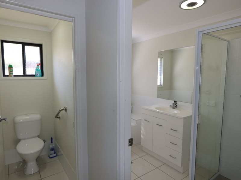 144 Opal Street, Emerald QLD 4720