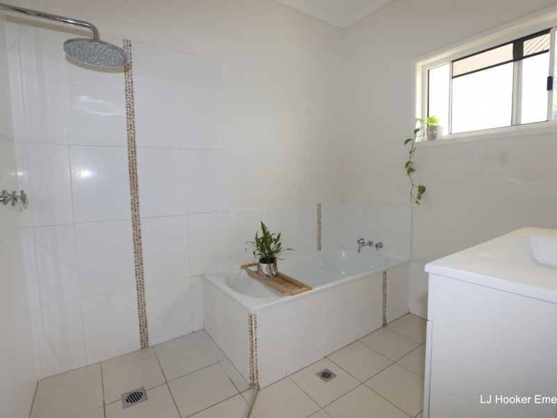 51 Campbell Street, Emerald QLD 4720