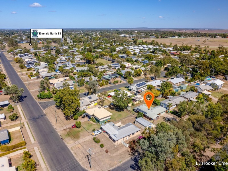 54 Park Avenue, Emerald QLD 4720
