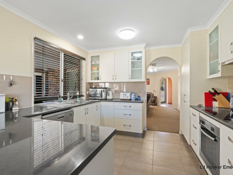 54 Park Avenue, Emerald QLD 4720
