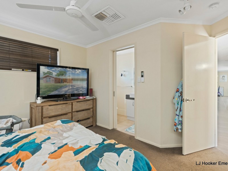 54 Park Avenue, Emerald QLD 4720