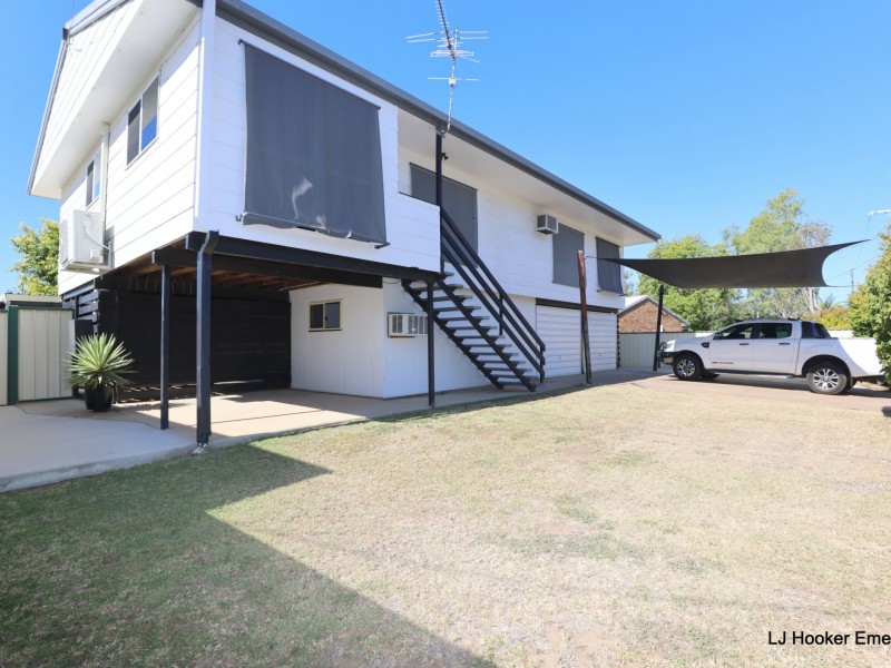 4 Barry St, Emerald QLD 4720